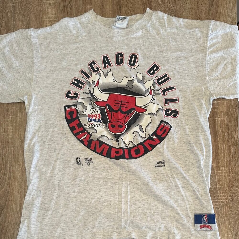 93 NBA champion t-shirt